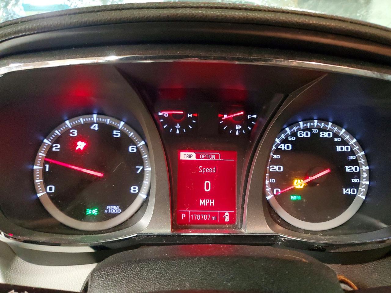 2015 GMC TERRAIN SLT photo 9