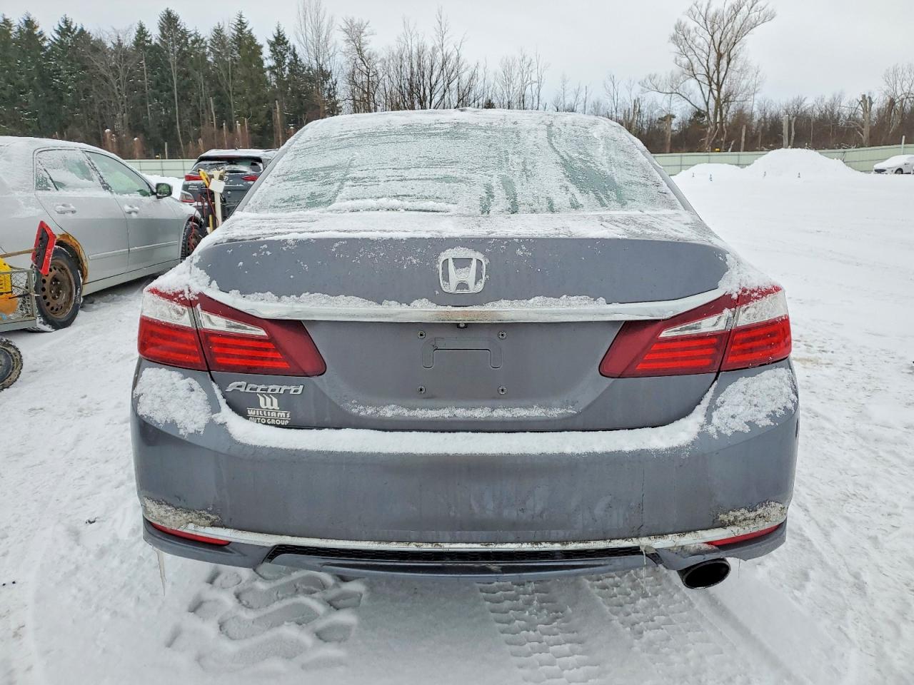 2017 HONDA ACCORD EXL photo 11