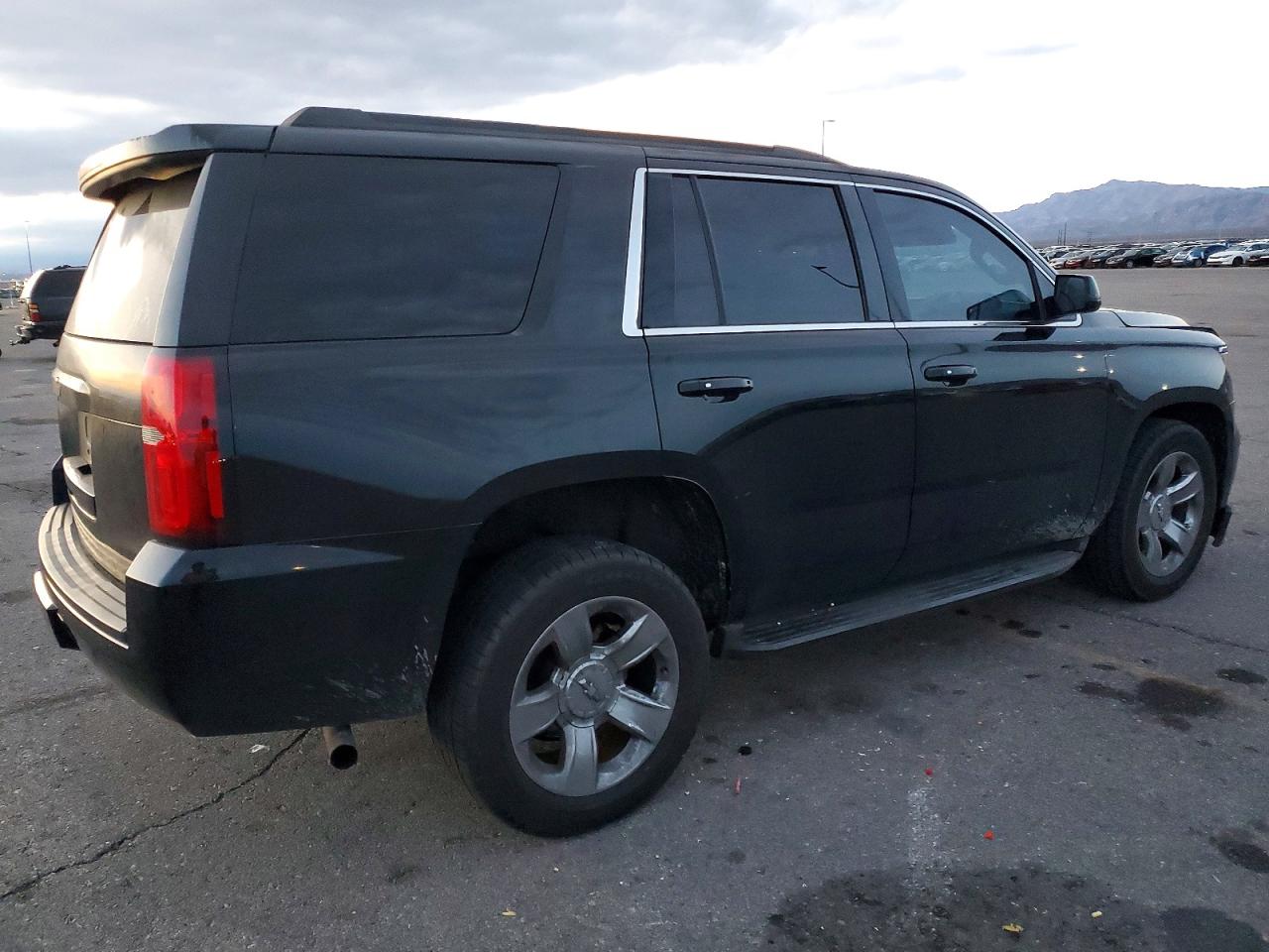 2015 CHEVROLET TAHOE C1500 LT photo 3