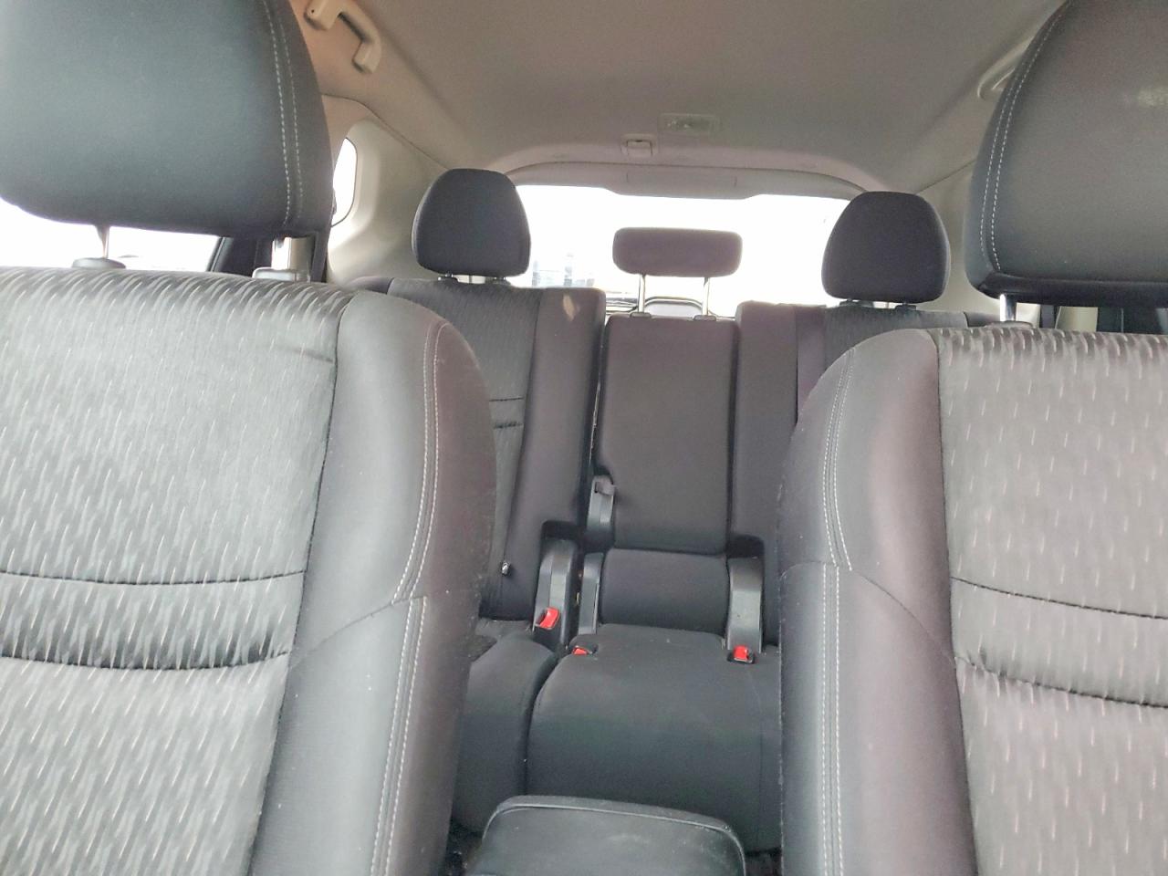 2019 NISSAN ROGUE SV photo 10