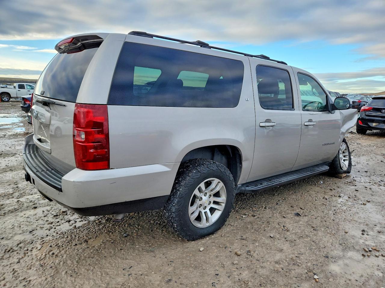 2007 CHEVROLET SUBURBAN K1500 photo 3