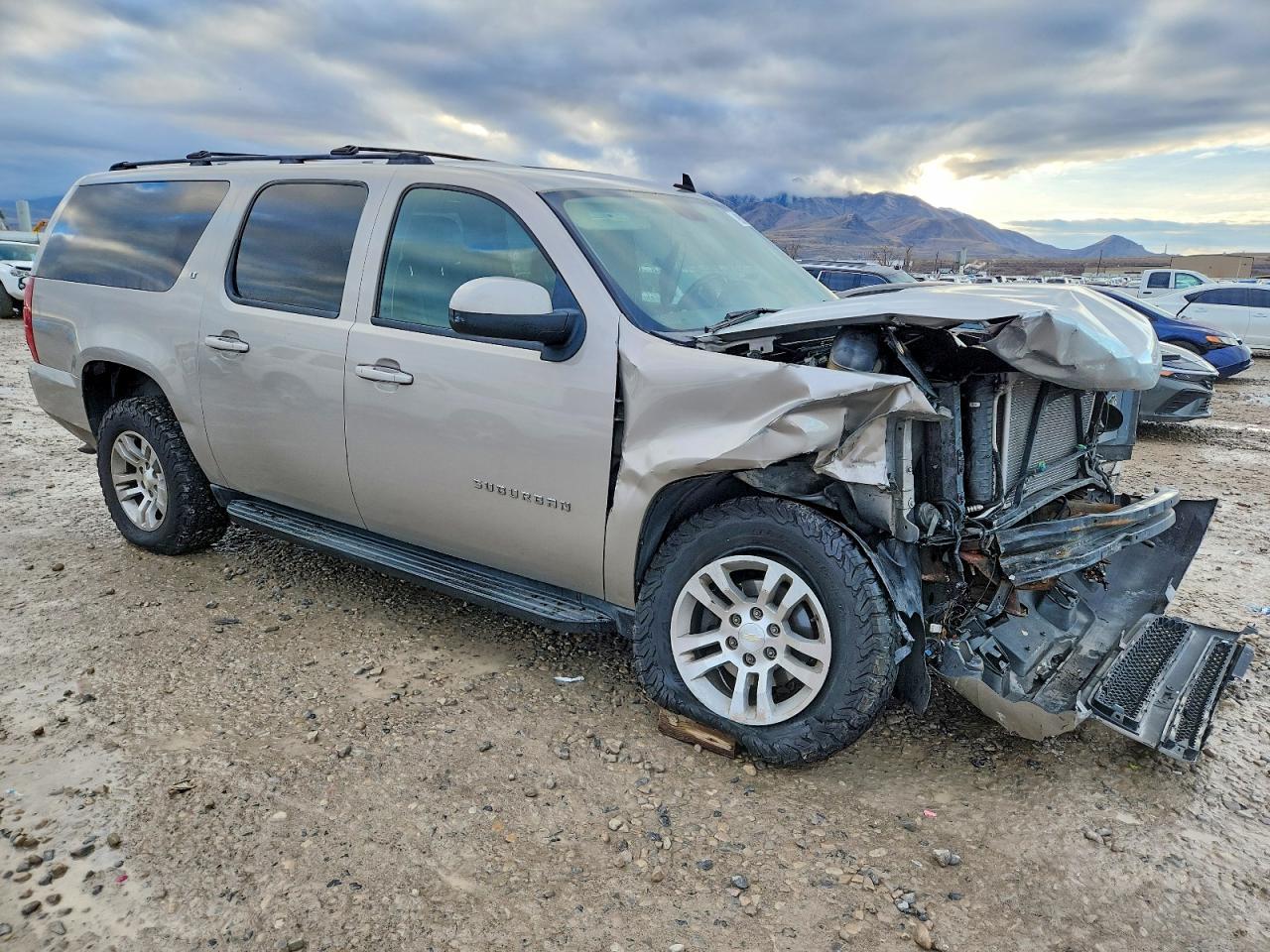 2007 CHEVROLET SUBURBAN K1500 photo 4