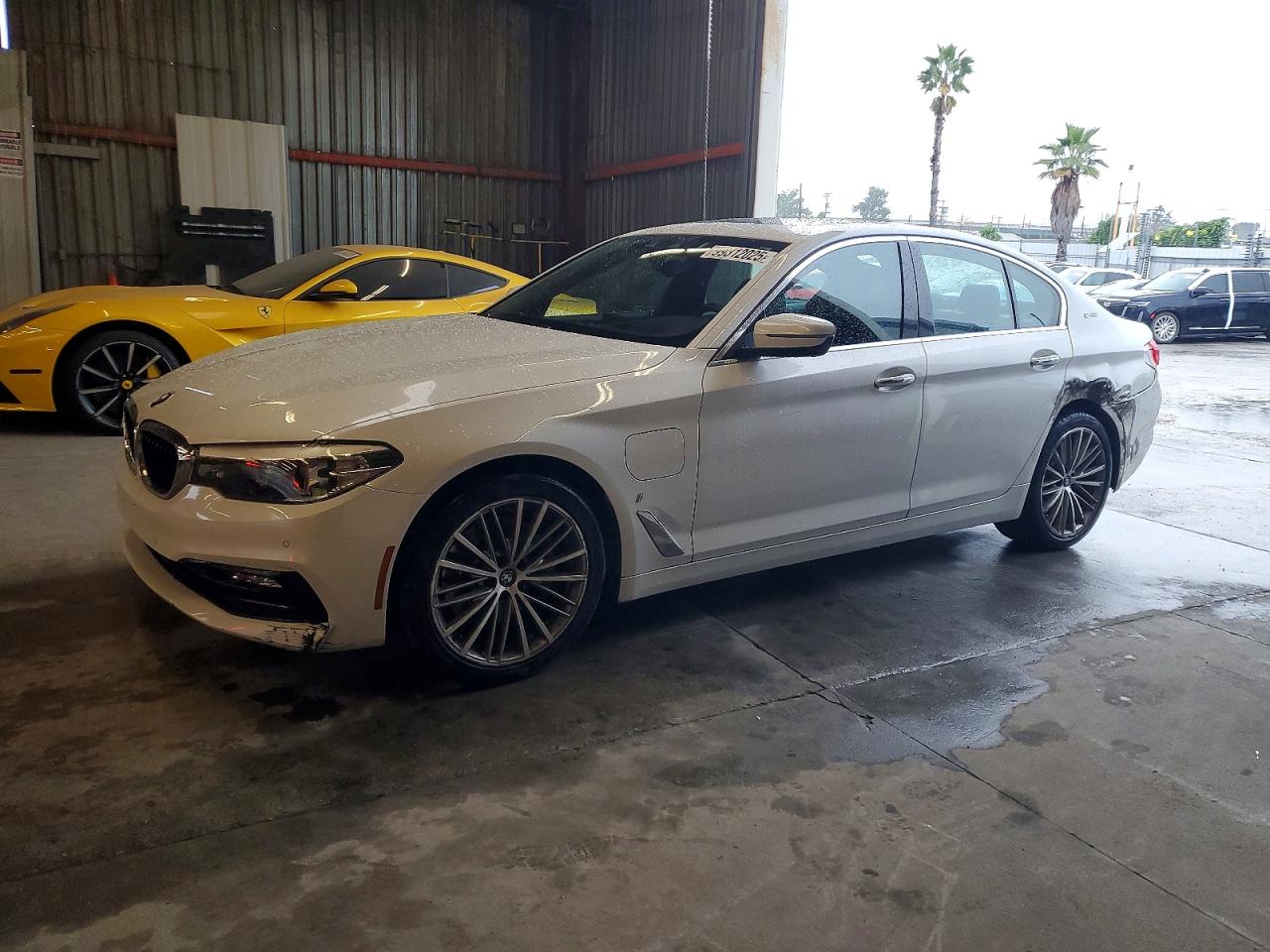 2018 BMW 530E