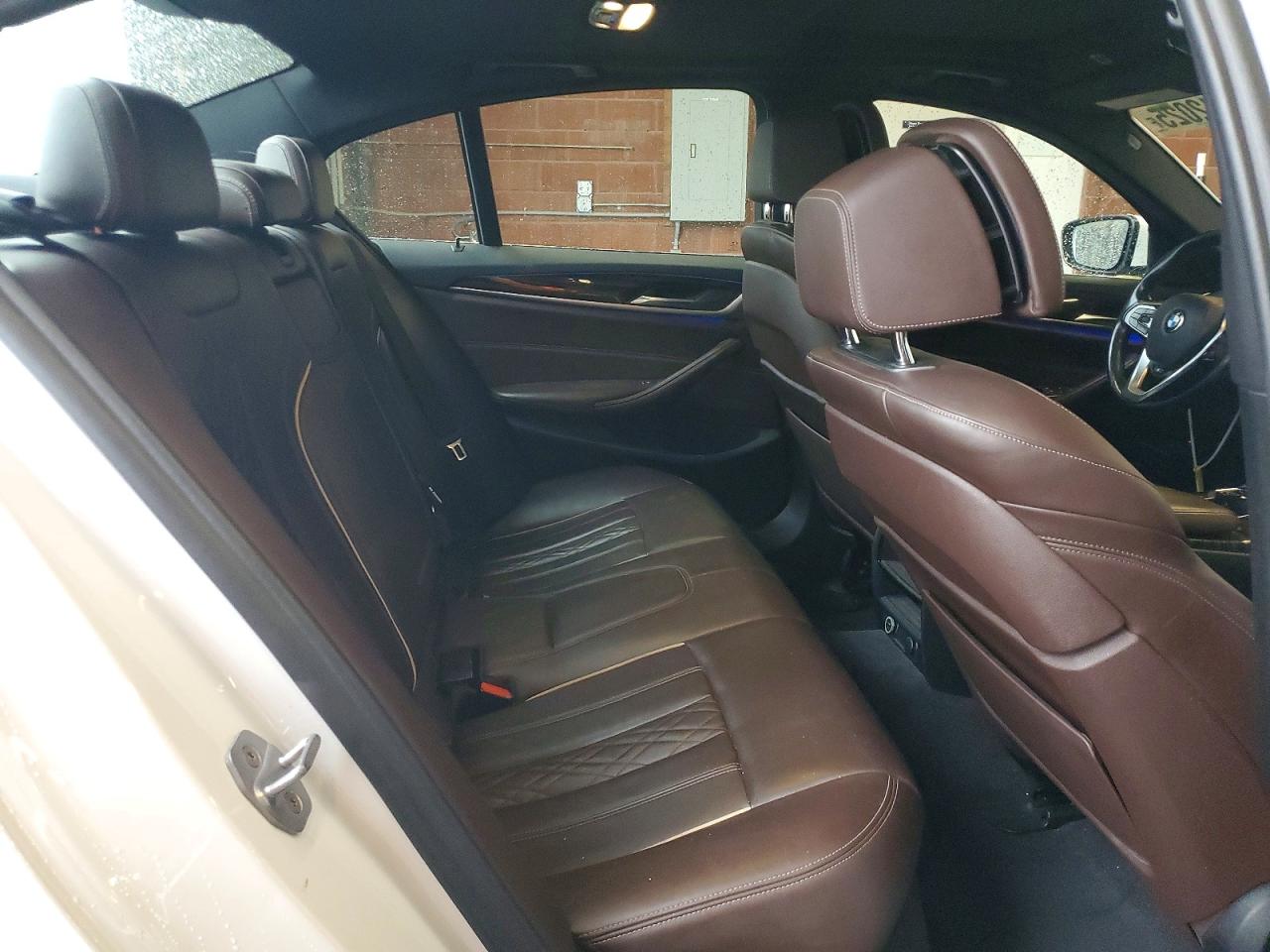 2018 BMW 530E photo 10
