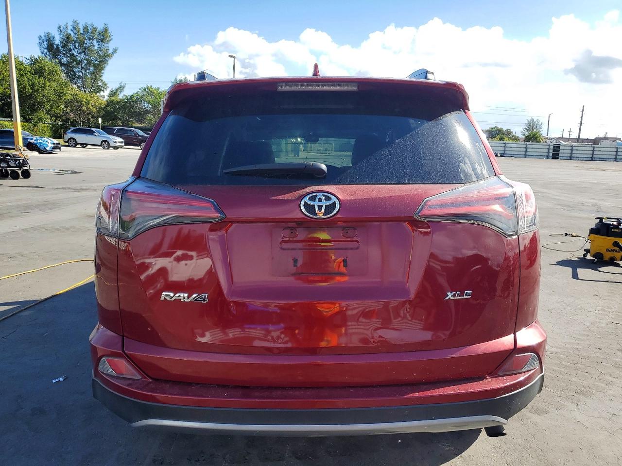 2018 TOYOTA RAV4 ADVENTURE photo 6
