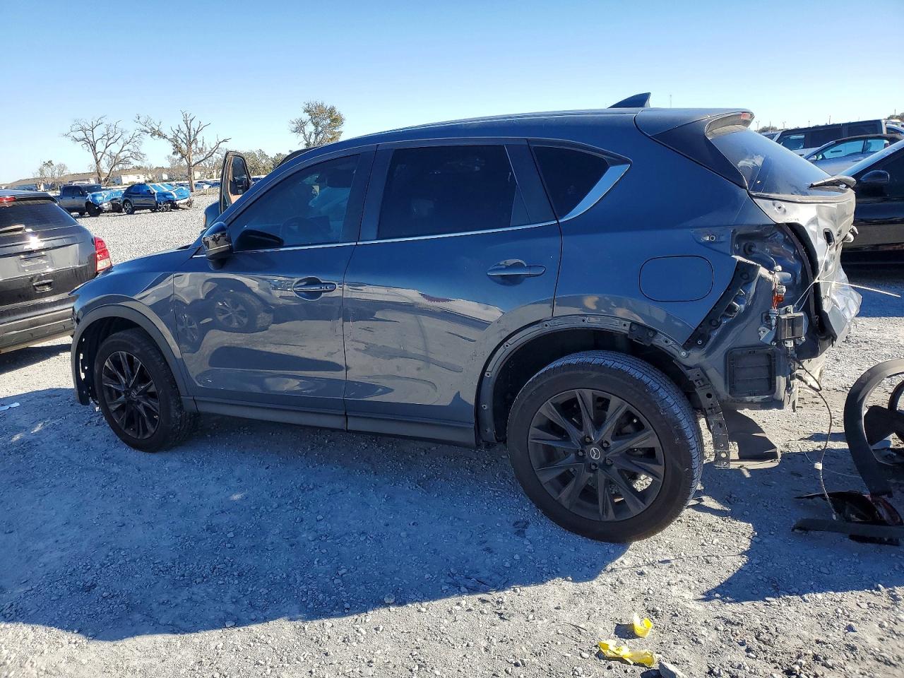 2021 MAZDA CX-5 CARBON EDITION photo 2