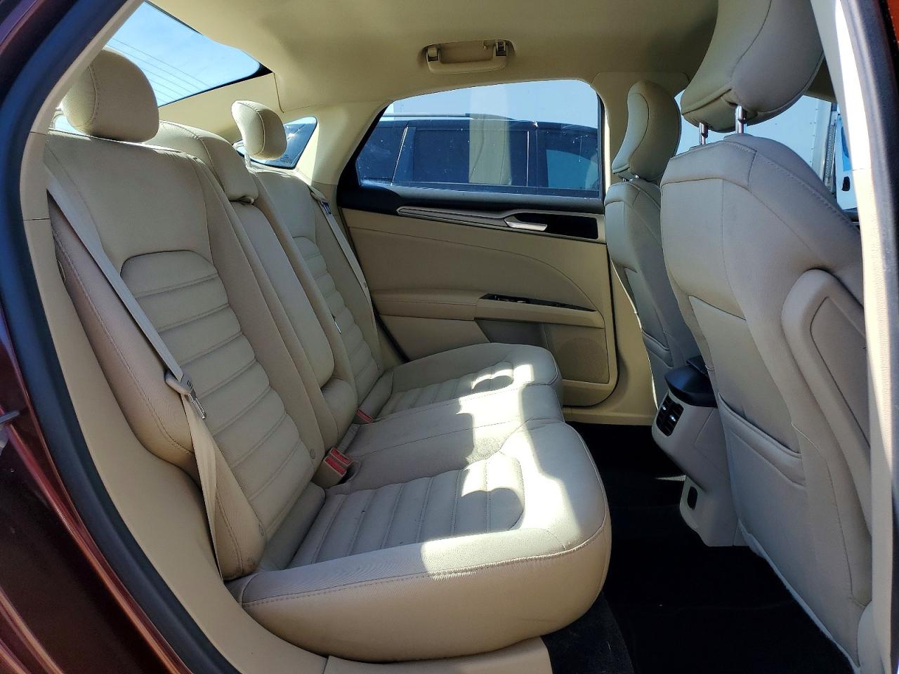 2015 FORD FUSION SE photo 10