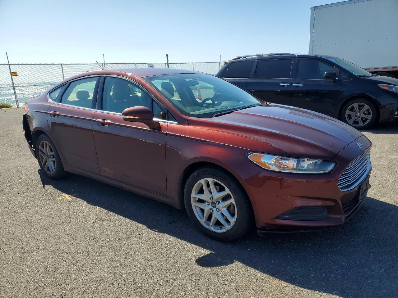 2015 FORD FUSION SE photo 4