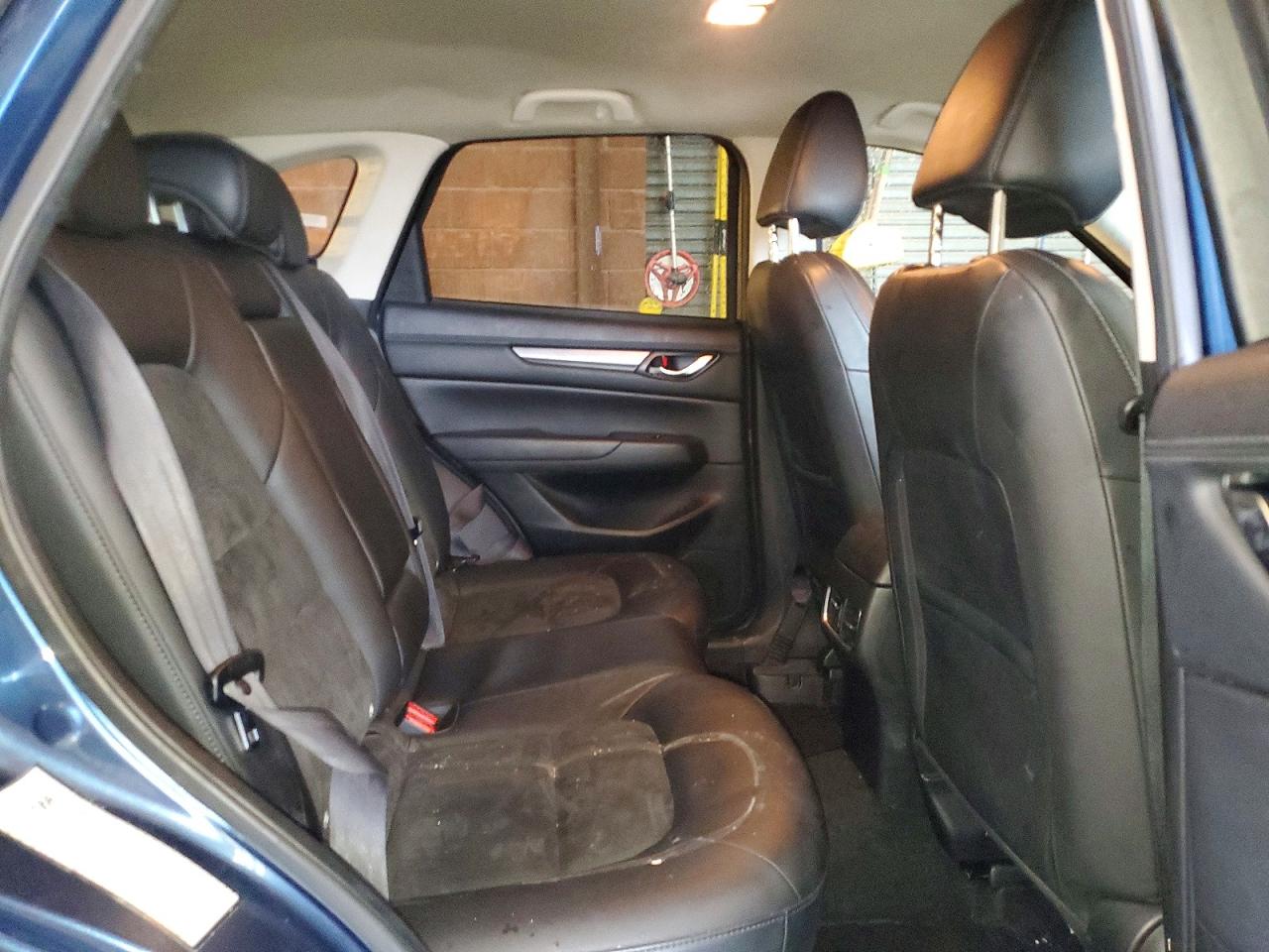 2021 MAZDA CX-5 TOURING photo 31