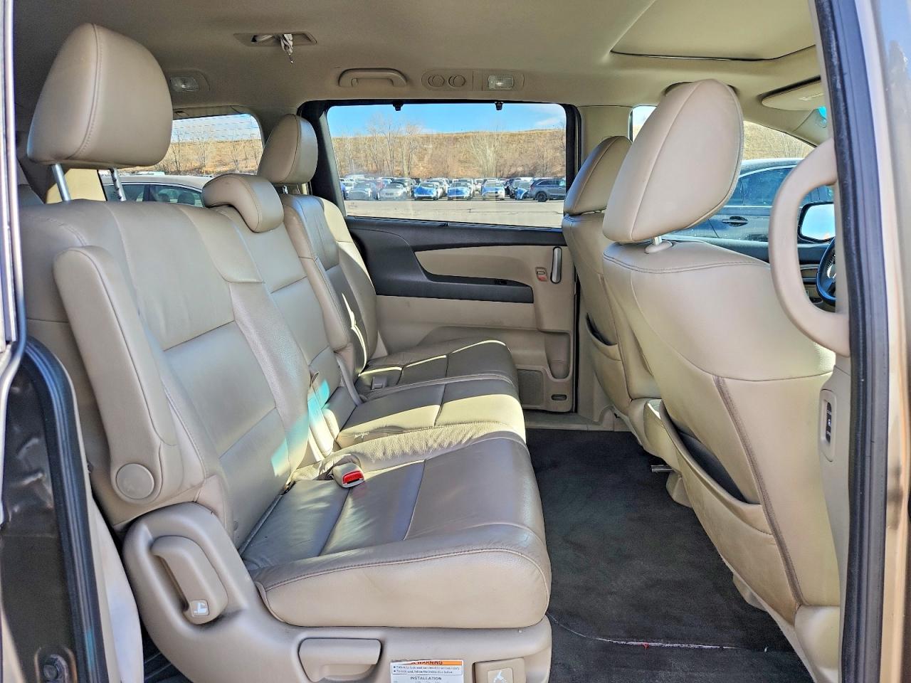 2012 HONDA ODYSSEY EXL photo 11