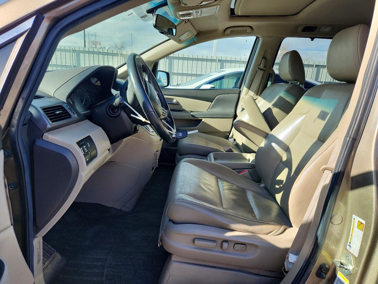 2012 HONDA ODYSSEY EXL photo 7