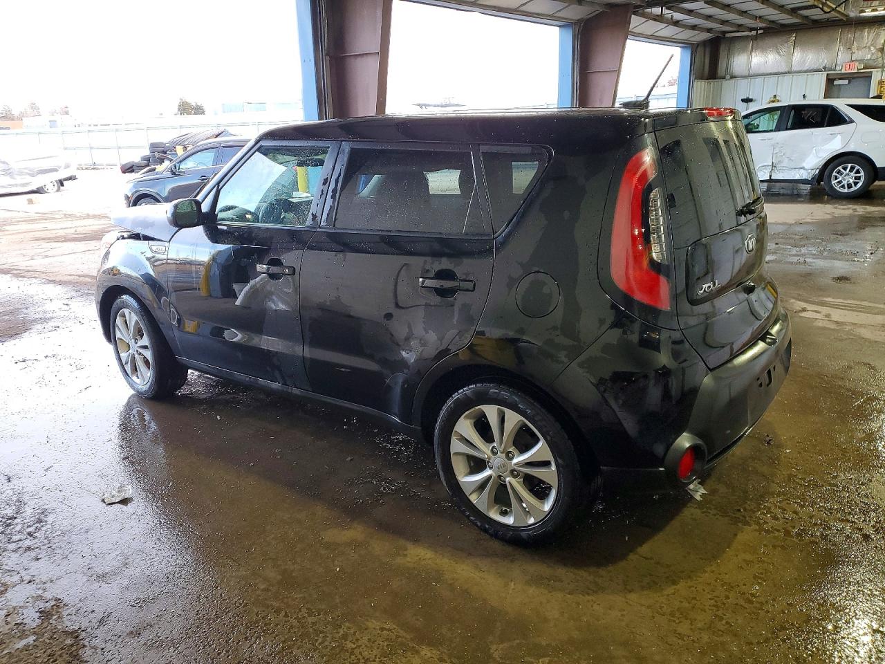 2015 KIA SOUL + photo 2