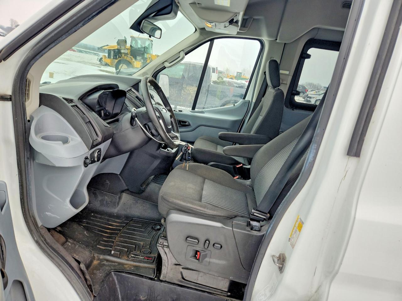 2017 FORD TRANSIT DELIVERY VAN photo 7