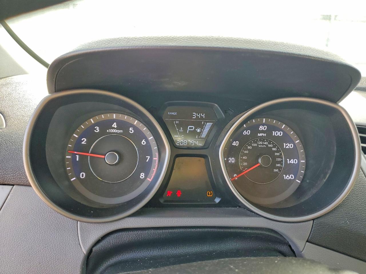 2014 HYUNDAI ELANTRA SE photo 9