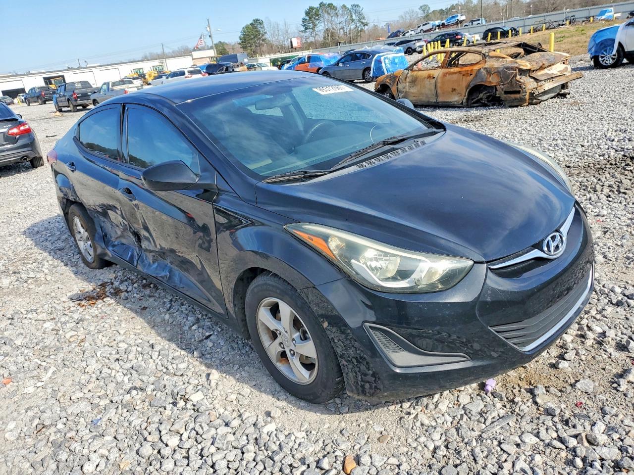 2014 HYUNDAI ELANTRA SE photo 4