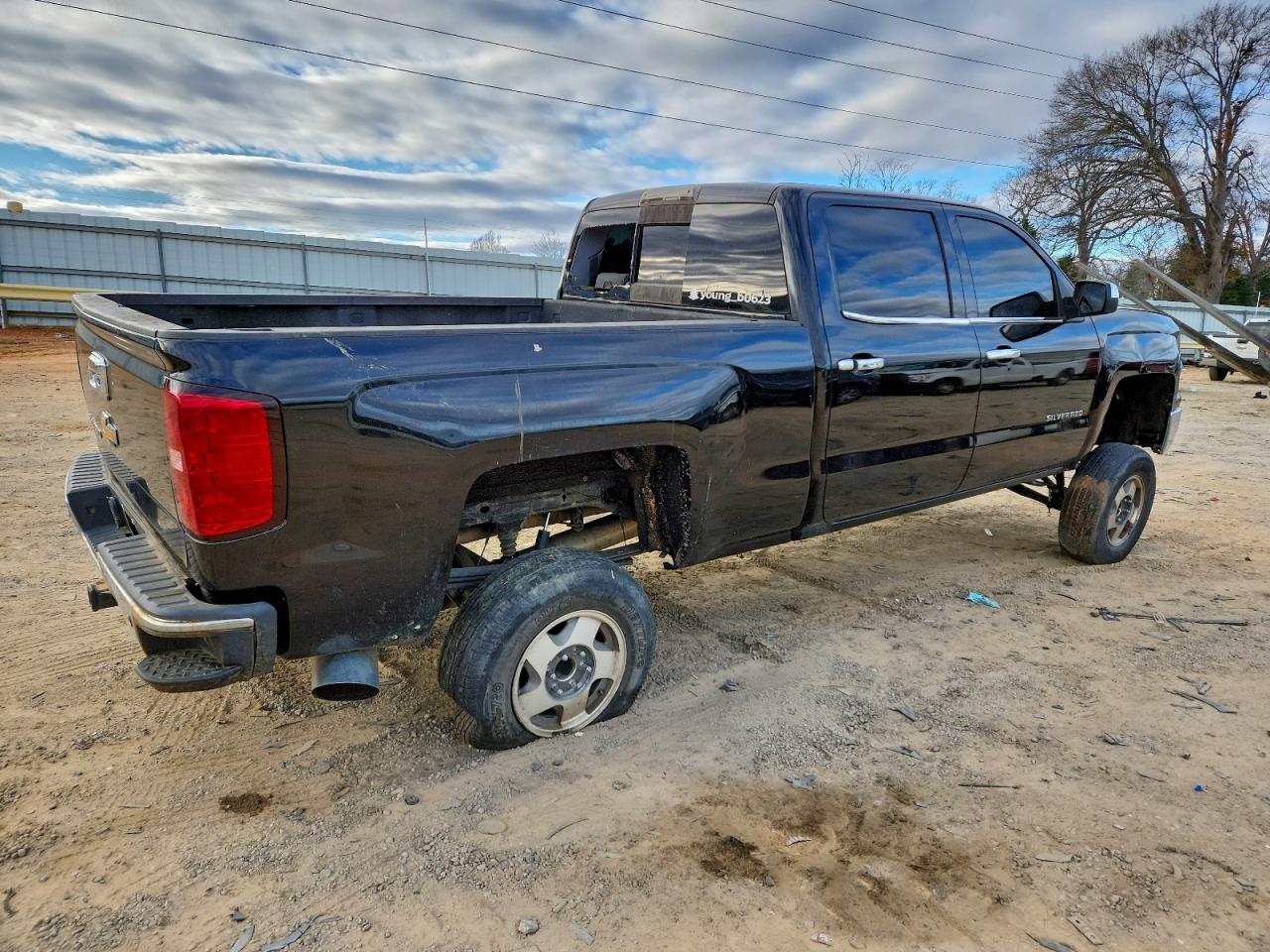 2014 CHEVROLET SILVERADO K1500 LT photo 3