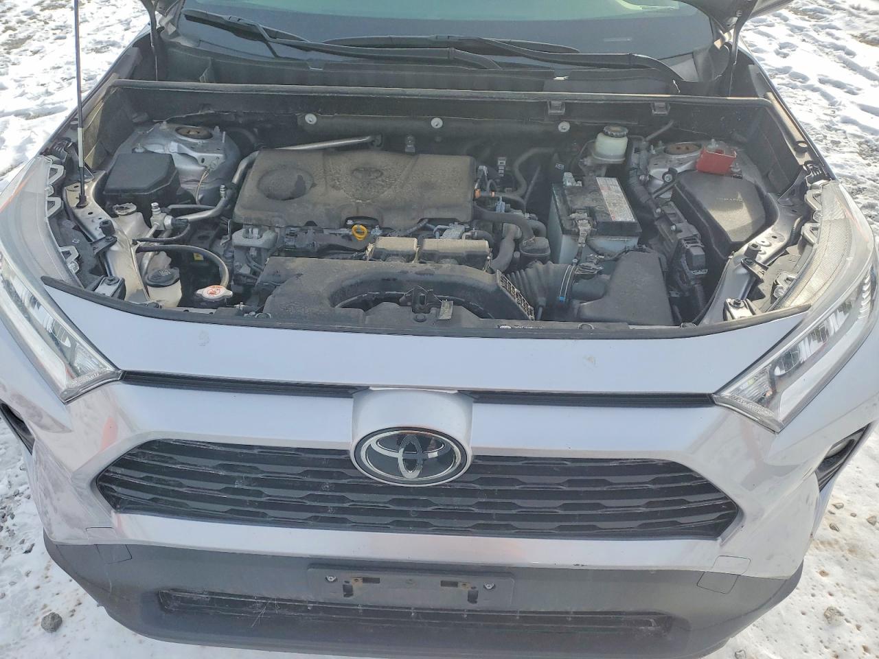 2019 TOYOTA RAV4 XLE photo 23