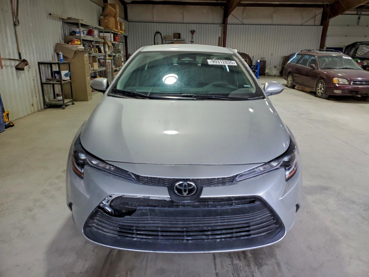 2025 TOYOTA COROLLA LE photo 5