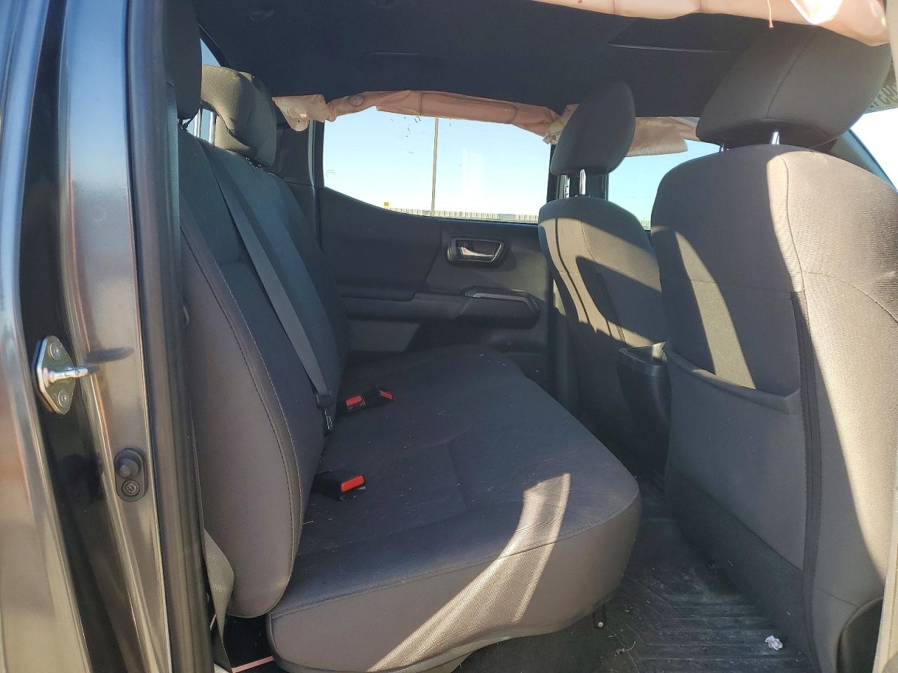 2017 TOYOTA TACOMA DOUBLE CAB photo 28