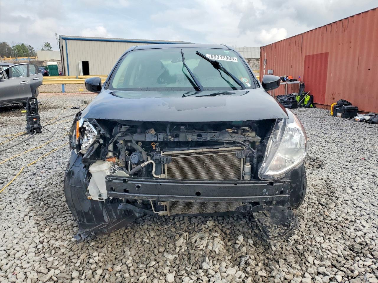 2019 NISSAN VERSA S photo 5