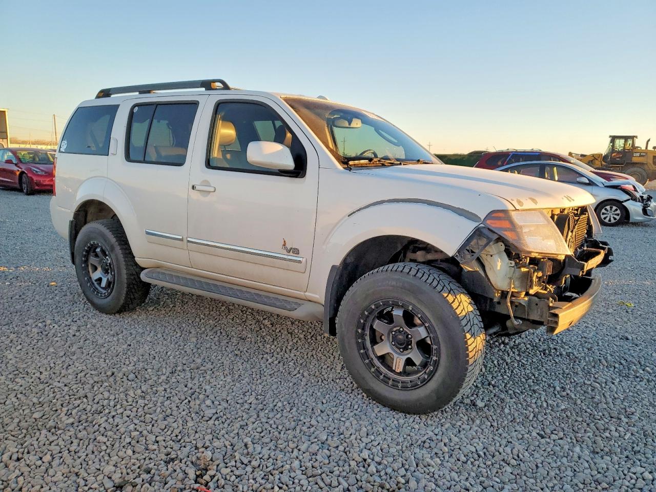 2008 NISSAN PATHFINDER LE photo 4