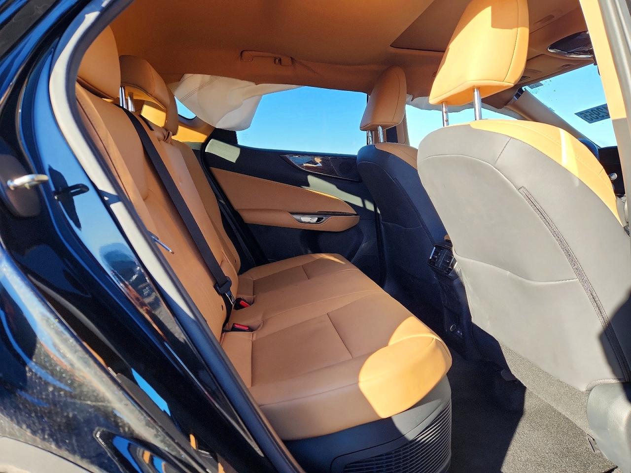 2025 LEXUS NX 350H BASE photo 19