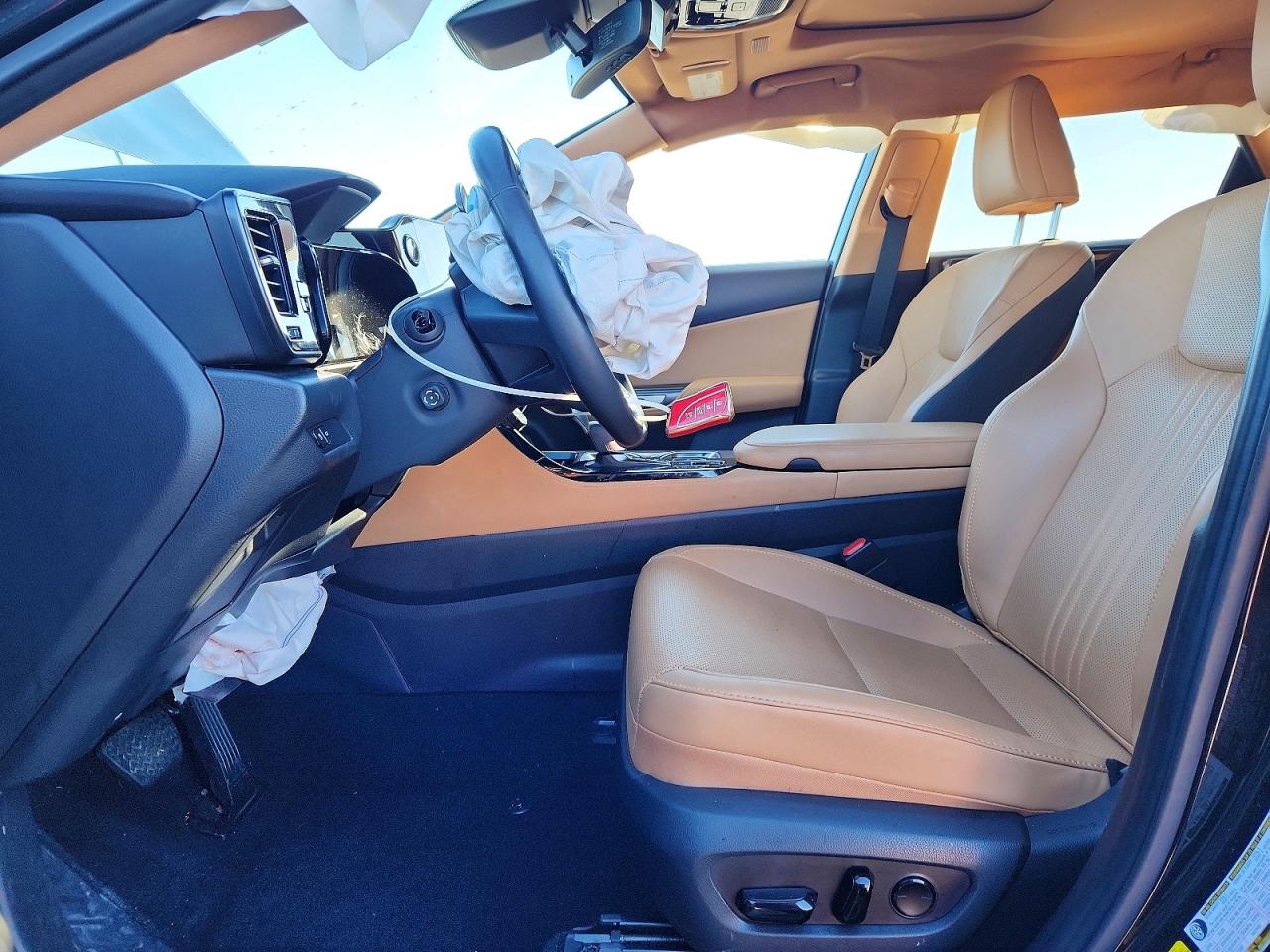2025 LEXUS NX 350H BASE photo 13