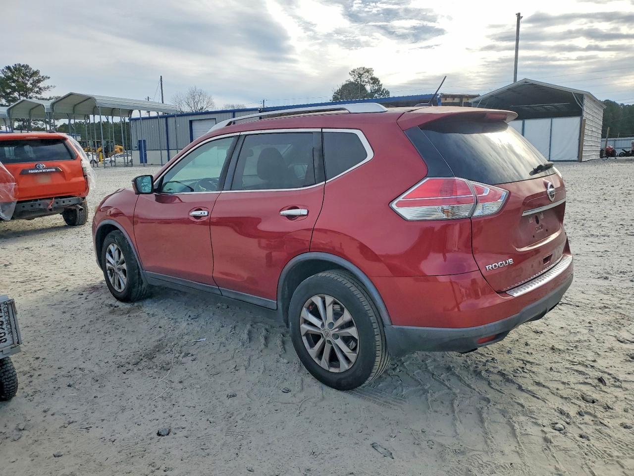 2016 NISSAN ROGUE S photo 2