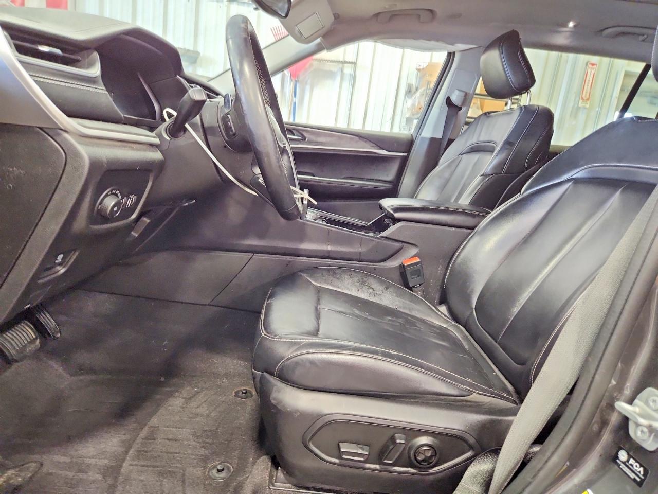 2022 JEEP GRAND CHEROKEE L LIMITED photo 19