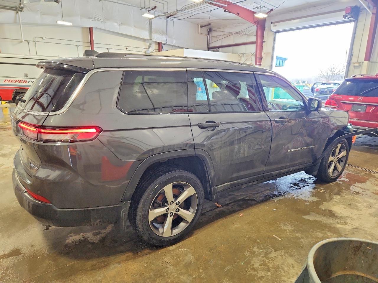 2022 JEEP GRAND CHEROKEE L LIMITED photo 7