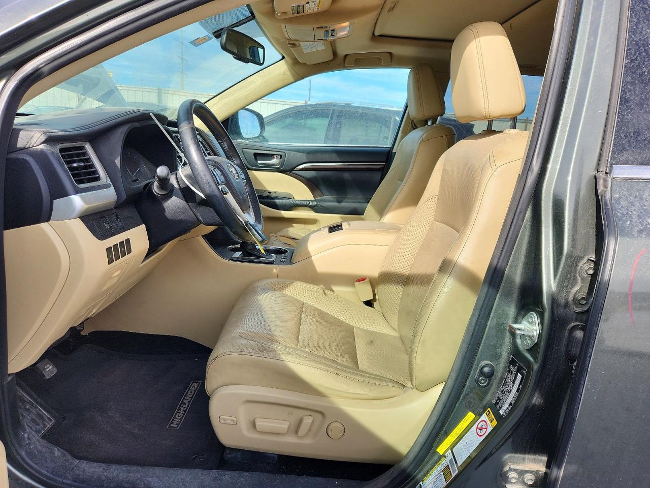 2014 TOYOTA HIGHLANDER LIMITED photo 13