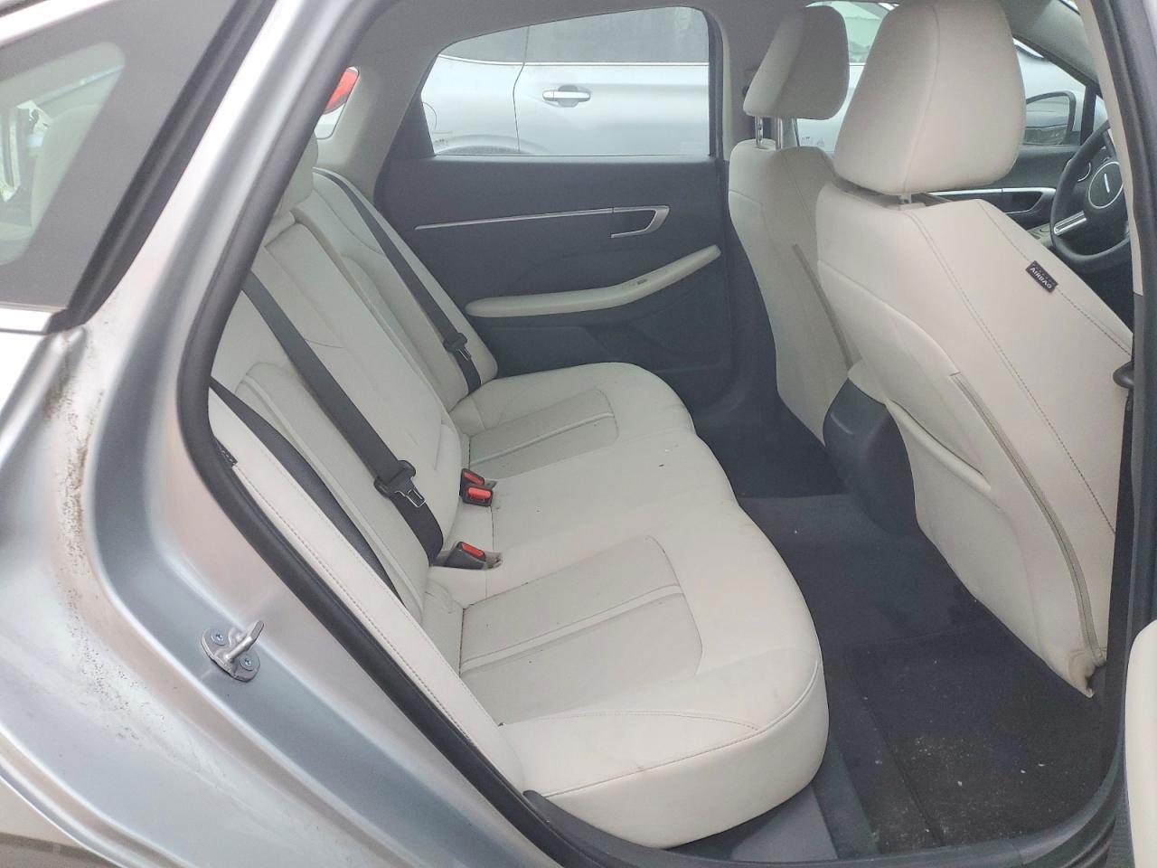 2024 HYUNDAI SONATA SEL photo 28