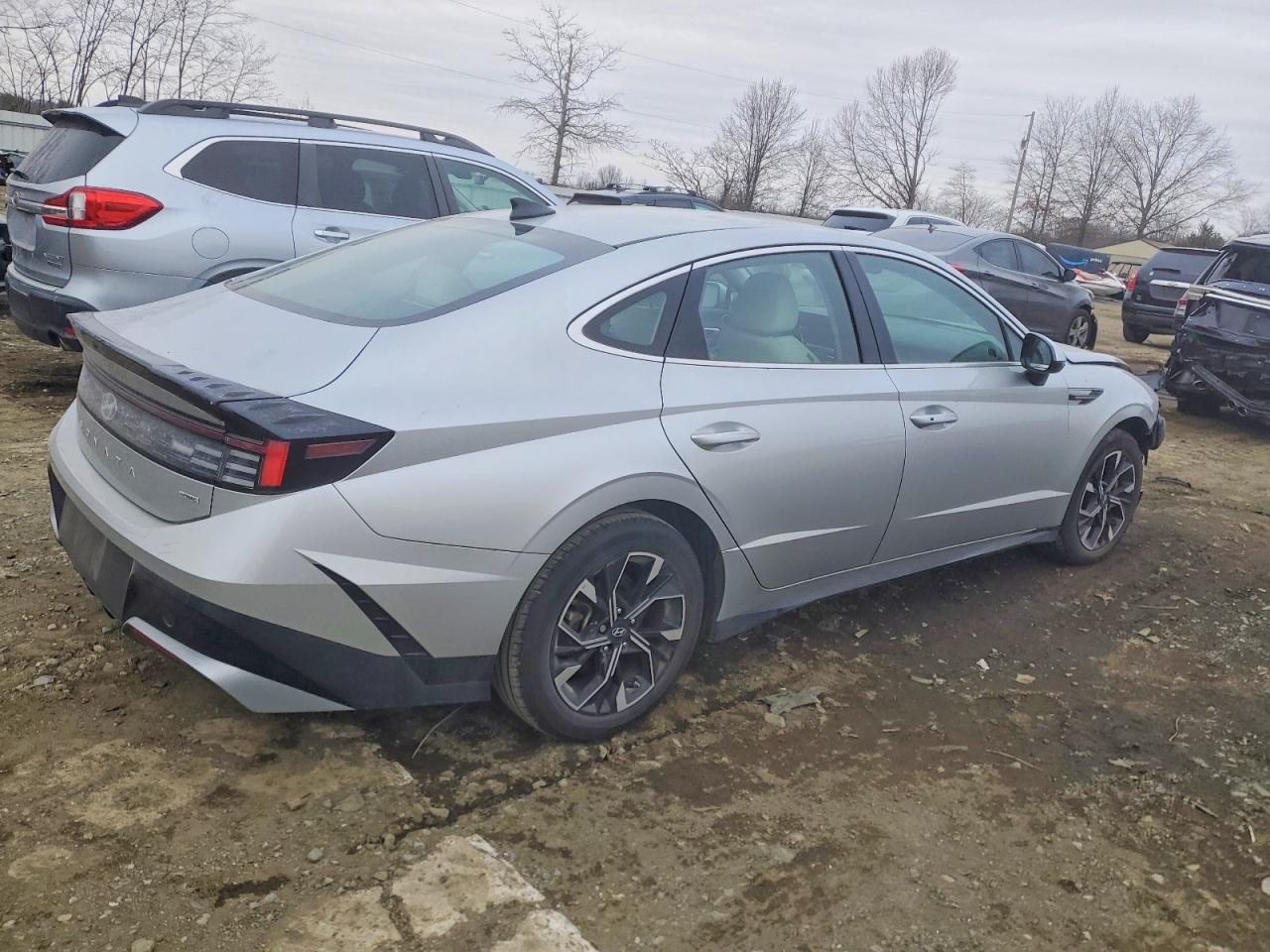 2024 HYUNDAI SONATA SEL photo 7