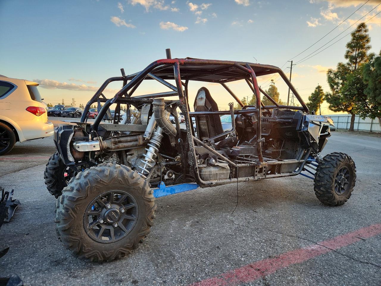 2022 POLARIS RZR 1000 UTILITY VEHICLE photo 4