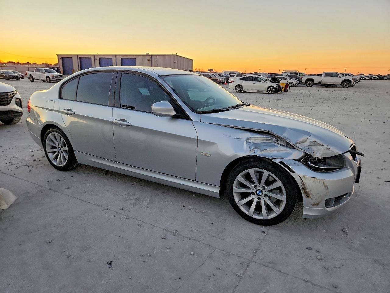 2011 BMW 328 I photo 4