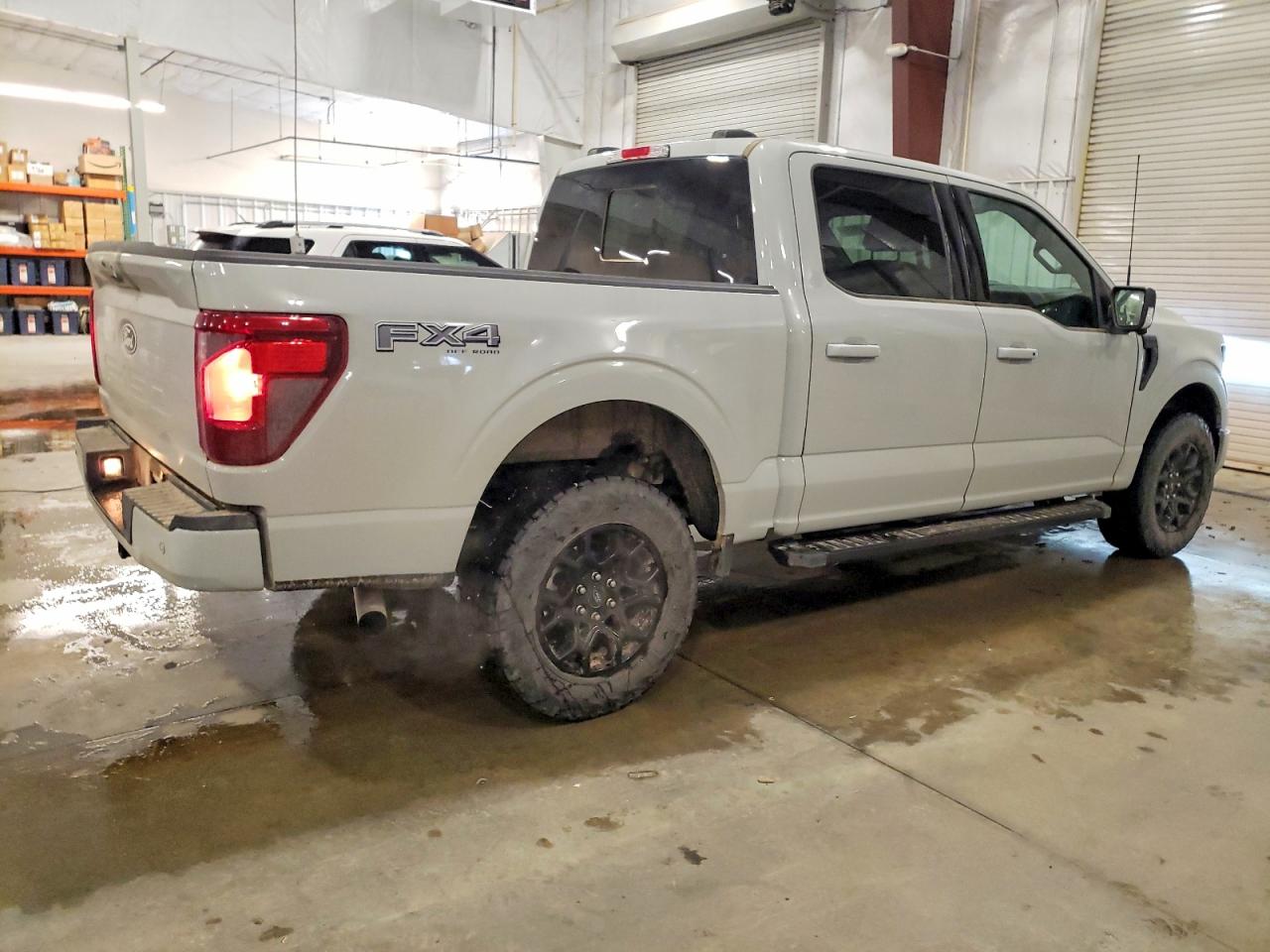 2024 FORD F150 XLT photo 3