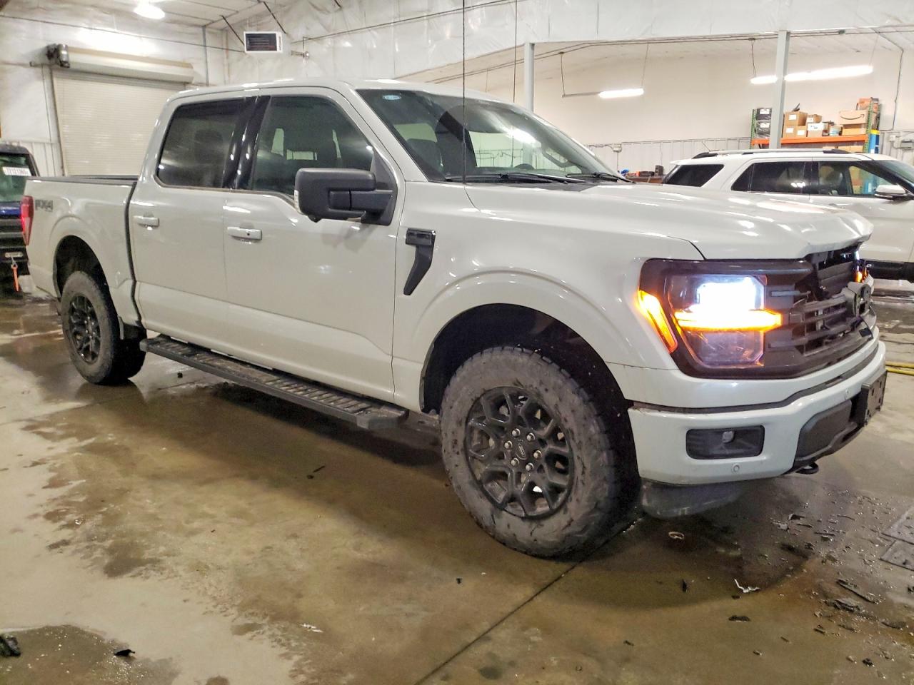 2024 FORD F150 XLT photo 4