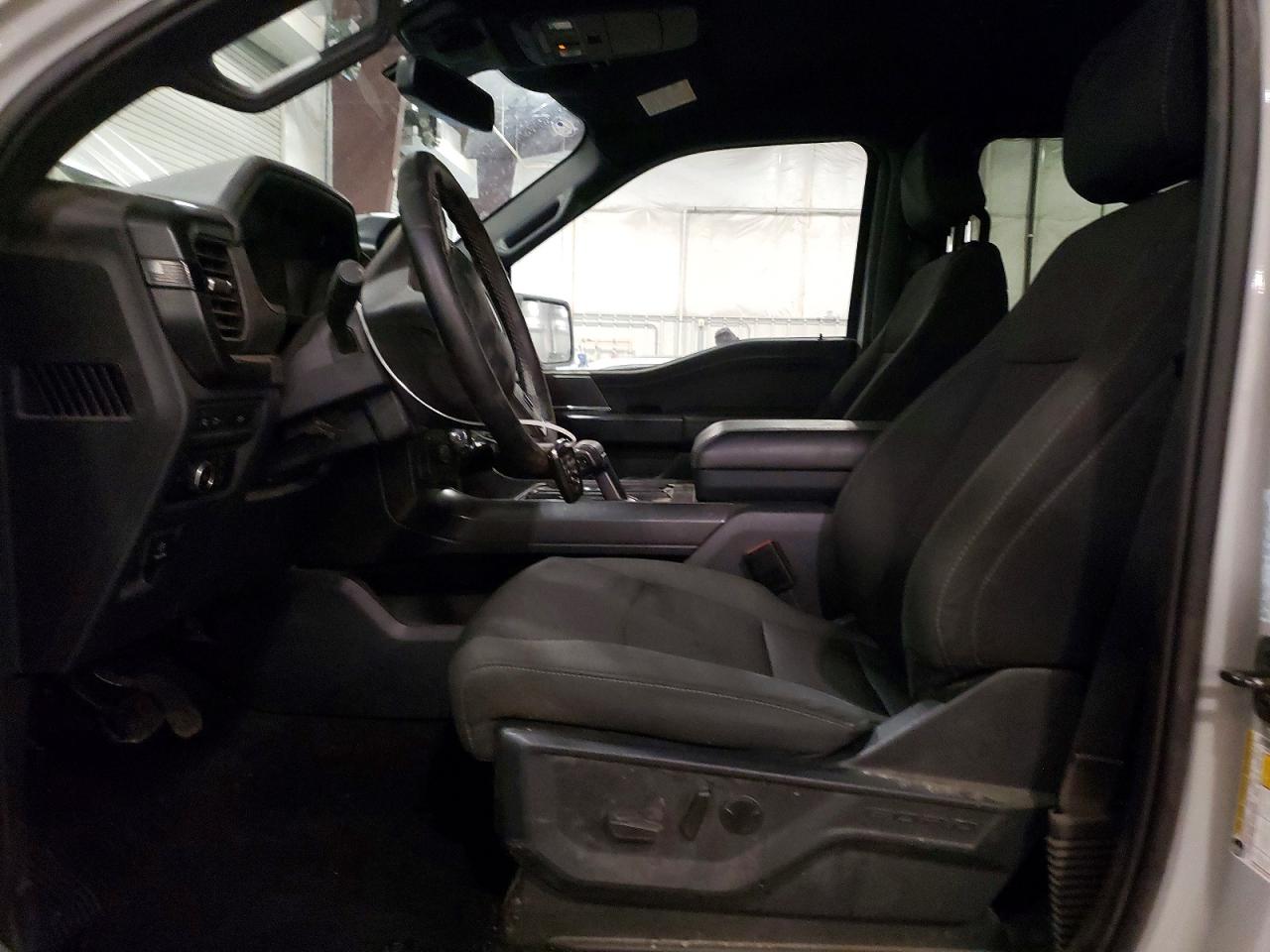2024 FORD F150 XLT photo 7