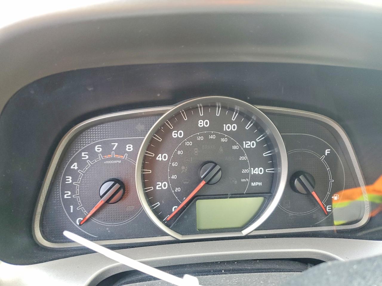 2013 TOYOTA RAV4 XLE photo 9