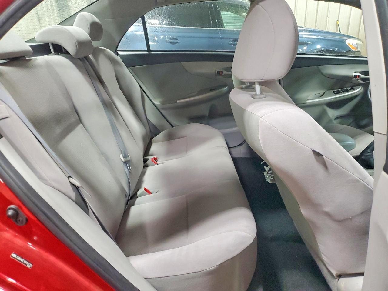 2011 TOYOTA COROLLA BASE photo 10