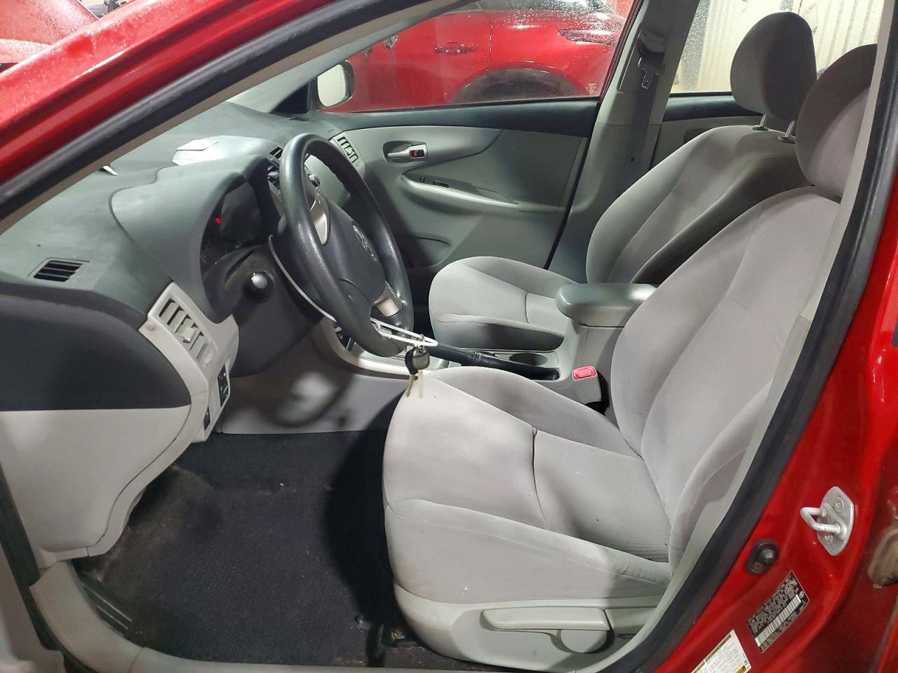 2011 TOYOTA COROLLA BASE photo 7