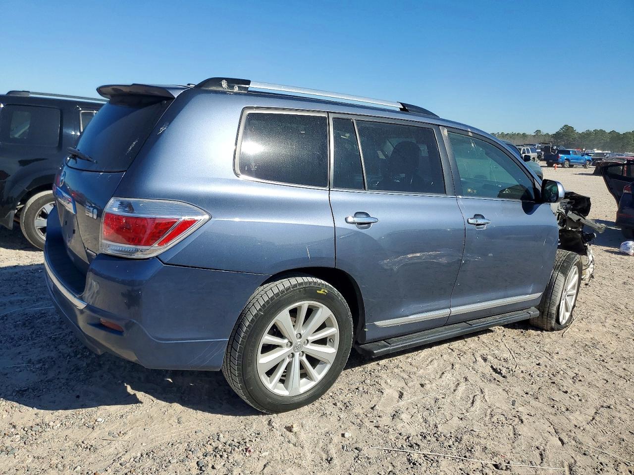 2013 TOYOTA HIGHLANDER HYBRID LIMITED photo 3