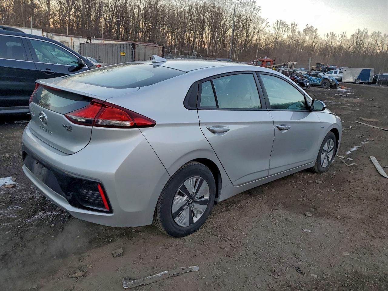 2017 HYUNDAI IONIQ BLUE photo 5