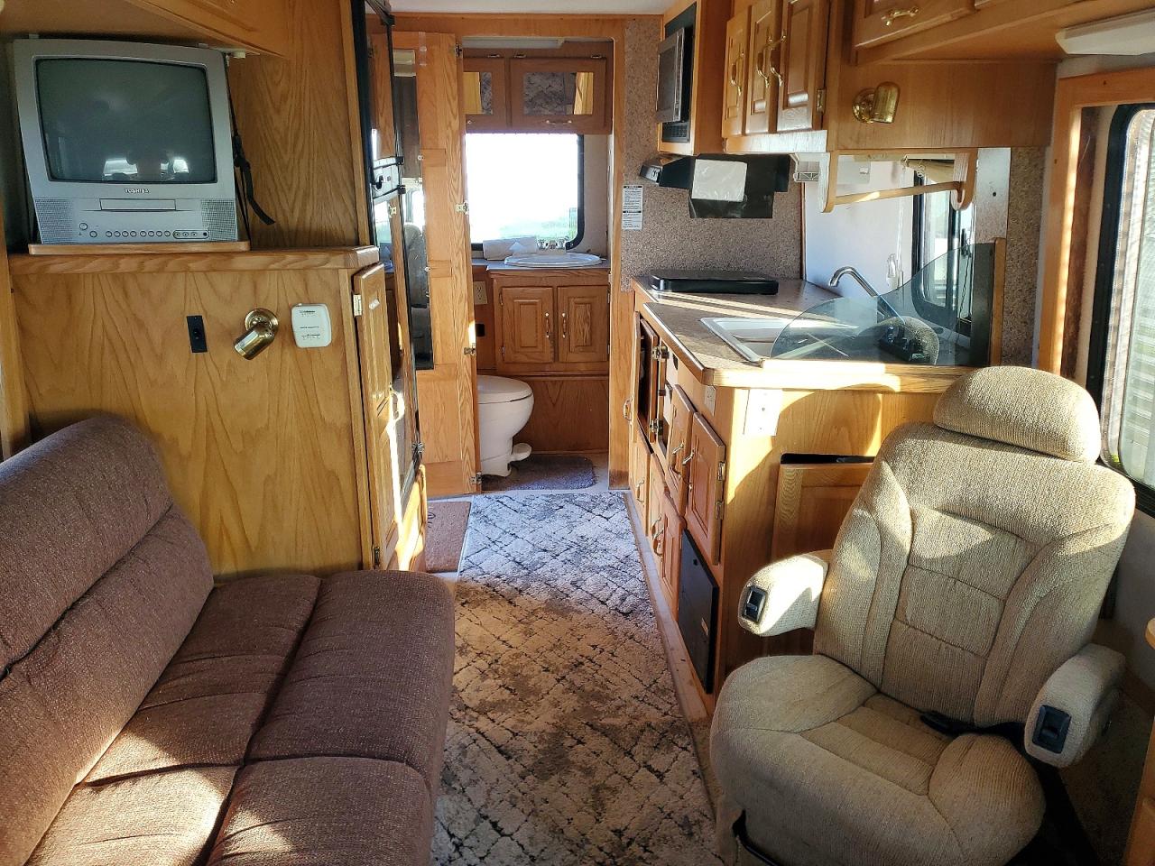 2004 FORD ECONOLINE E450 SUPER DUTY CUTAWAY VAN photo 16