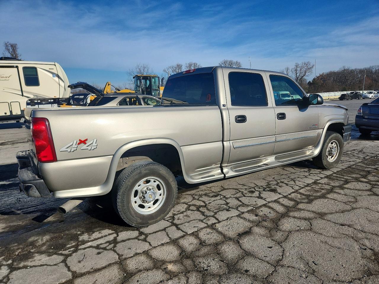 2003 CHEVROLET SILVERADO K2500 HEAVY DUTY photo 3