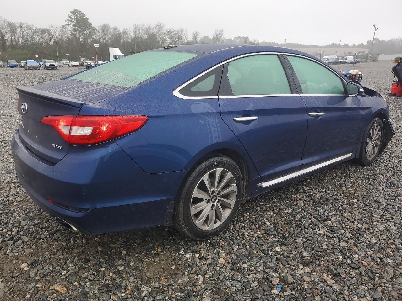 2015 HYUNDAI SONATA SPORT photo 3