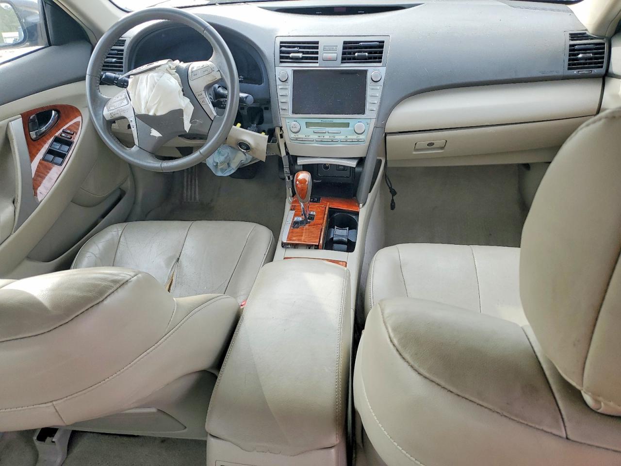 2008 TOYOTA CAMRY LE photo 8