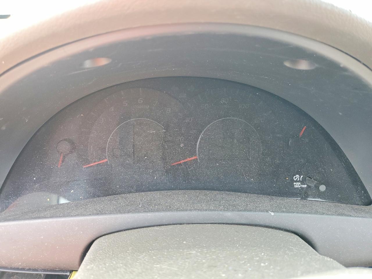 2008 TOYOTA CAMRY LE photo 9