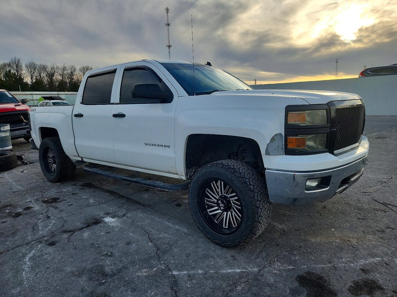 2014 CHEVROLET SILVERADO K1500 LT photo 4