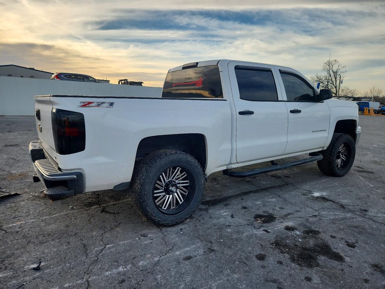 2014 CHEVROLET SILVERADO K1500 LT photo 3